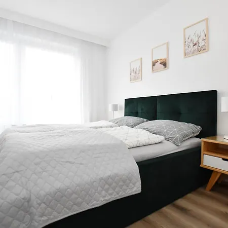 Apartment Navigator-rezydencja Portowa 14 *